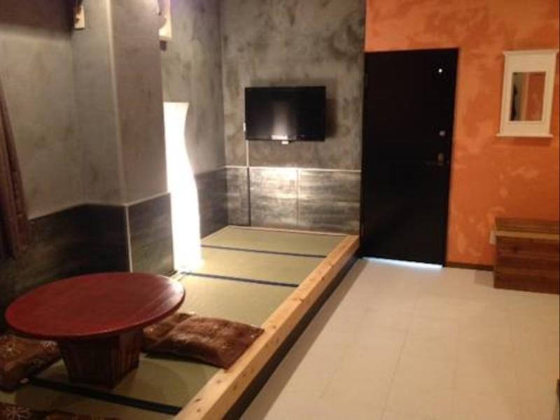 Vann Amor Takenotsuka Appartement *